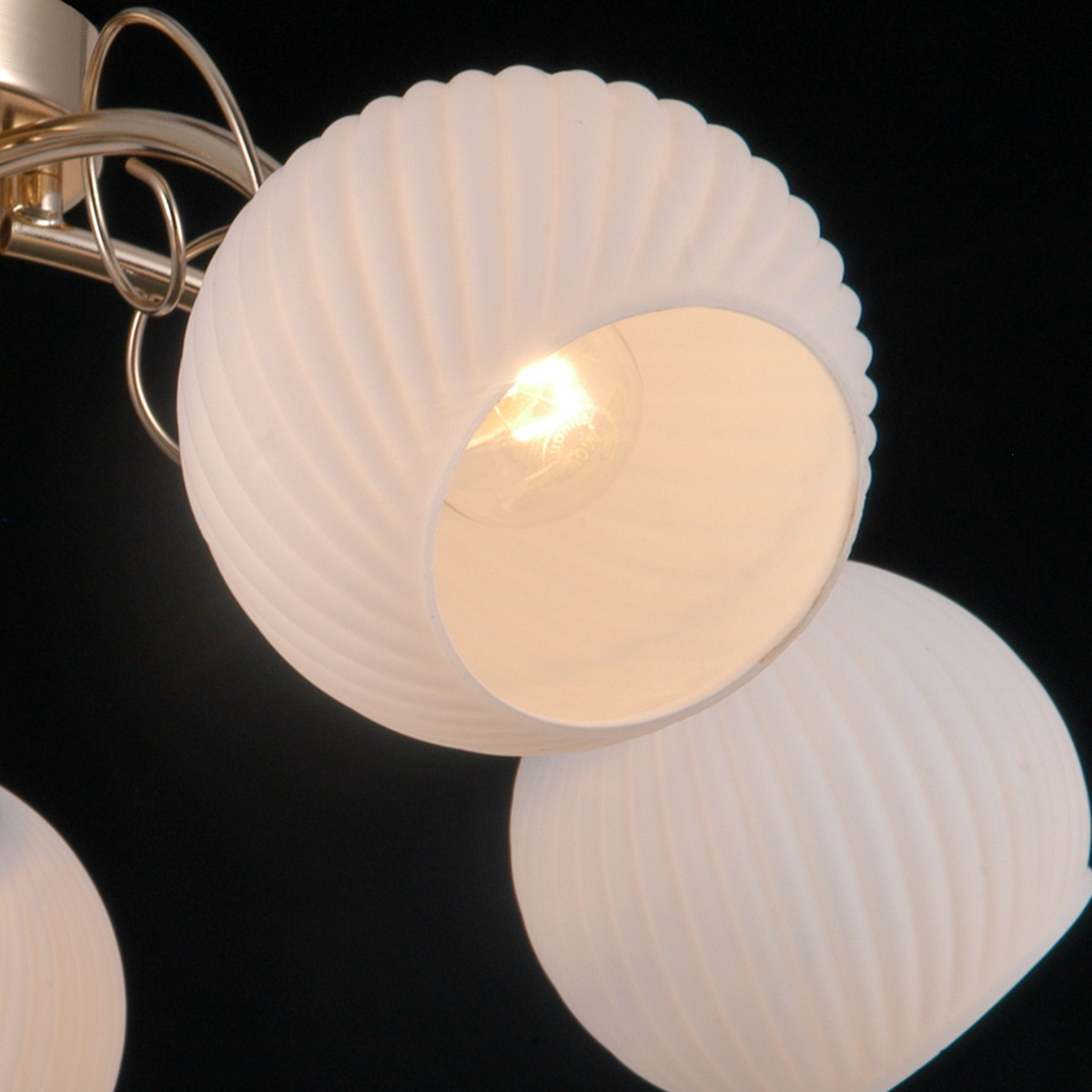 Потолочная люстра Illumico IL0240-5CSQ-79 GD