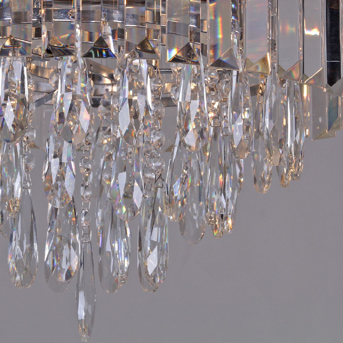 Потолочная люстра Reluce 09055-3.3-08 CR