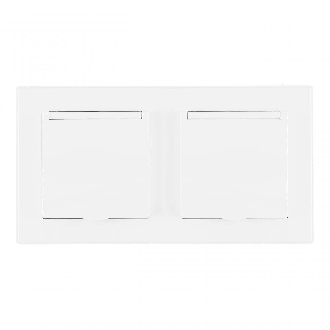 Розетка двойная (двухпостовая) с/з и шторками Arte Milano SET06-2-41-1x2 white
