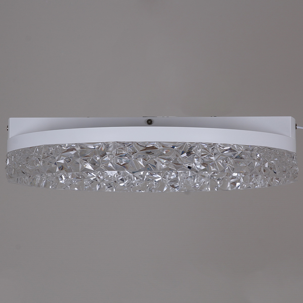 Потолочная люстра Reluce 02411-0.3-500