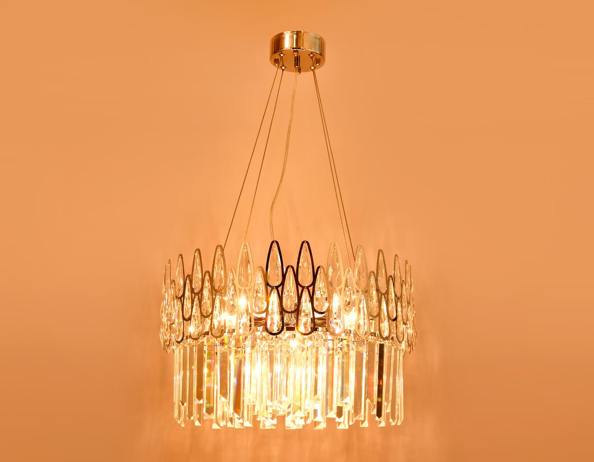 Подвесная люстра Ambrella Light Traditional TR5261