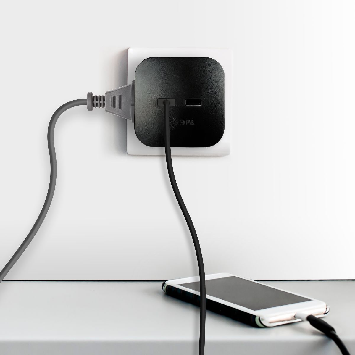 Разветвитель электрический Эра SP-4-USB-B Б0049536