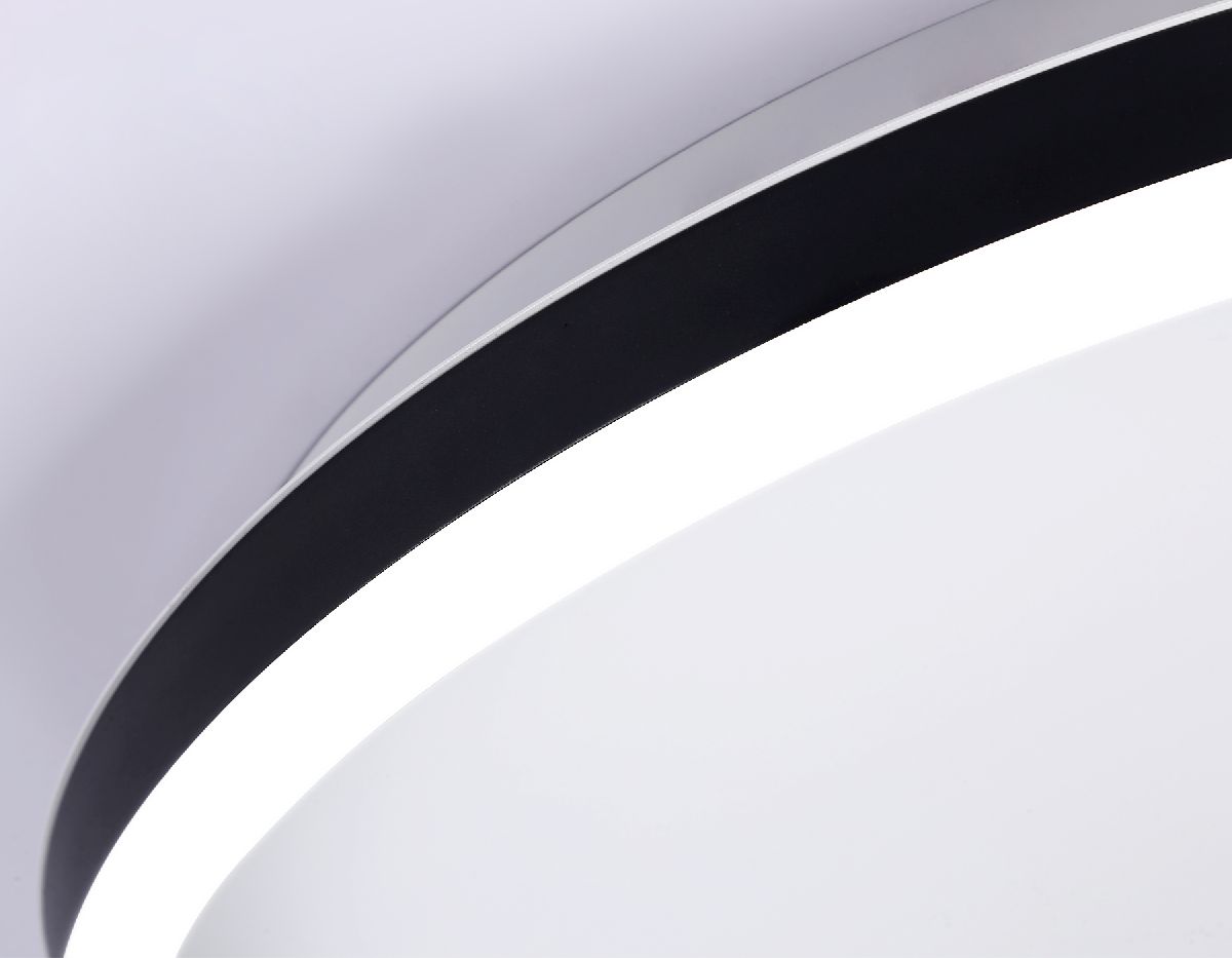 Потолочная люстра Ambrella Light Comfort LineTech FL5113