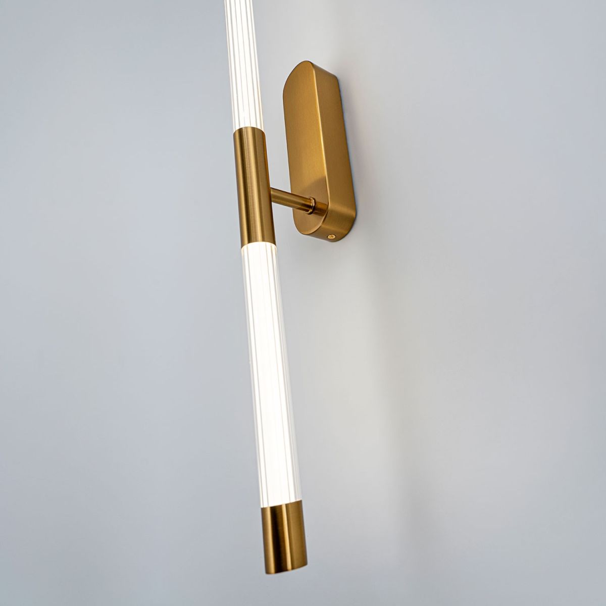 Настенный светильник Modestyle MS.1230.840 BS