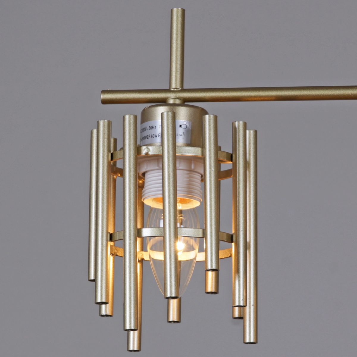 Люстра на штанге Reluce 01508-0.3-03 PG