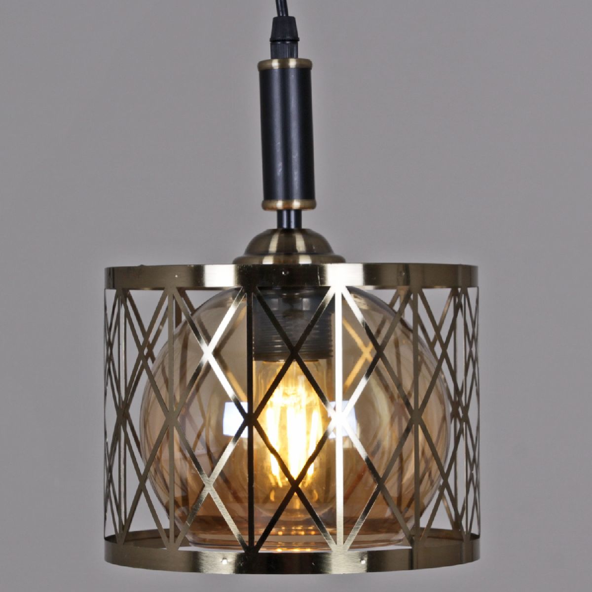 Подвесной светильник Reluce 04004-0.9-03 AB