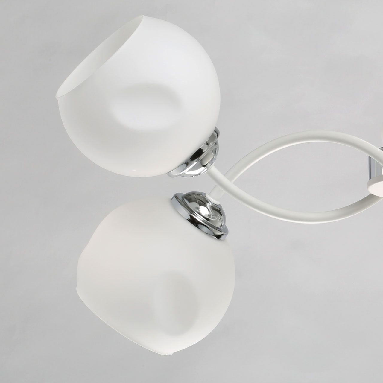 Люстра на штанге De Markt Вита 220013406 в Москве