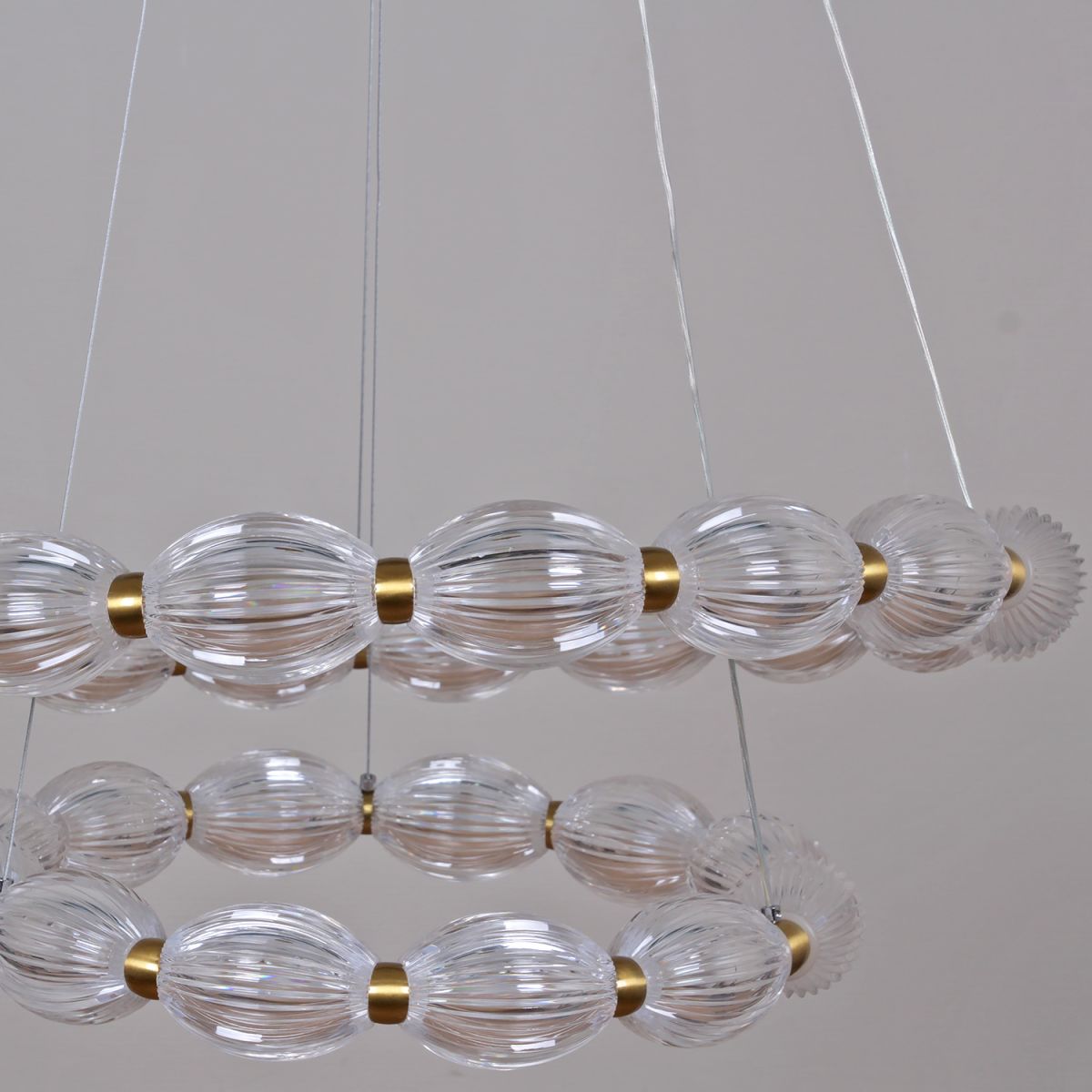 Подвесная люстра Reluce 41490-0.4-12+18