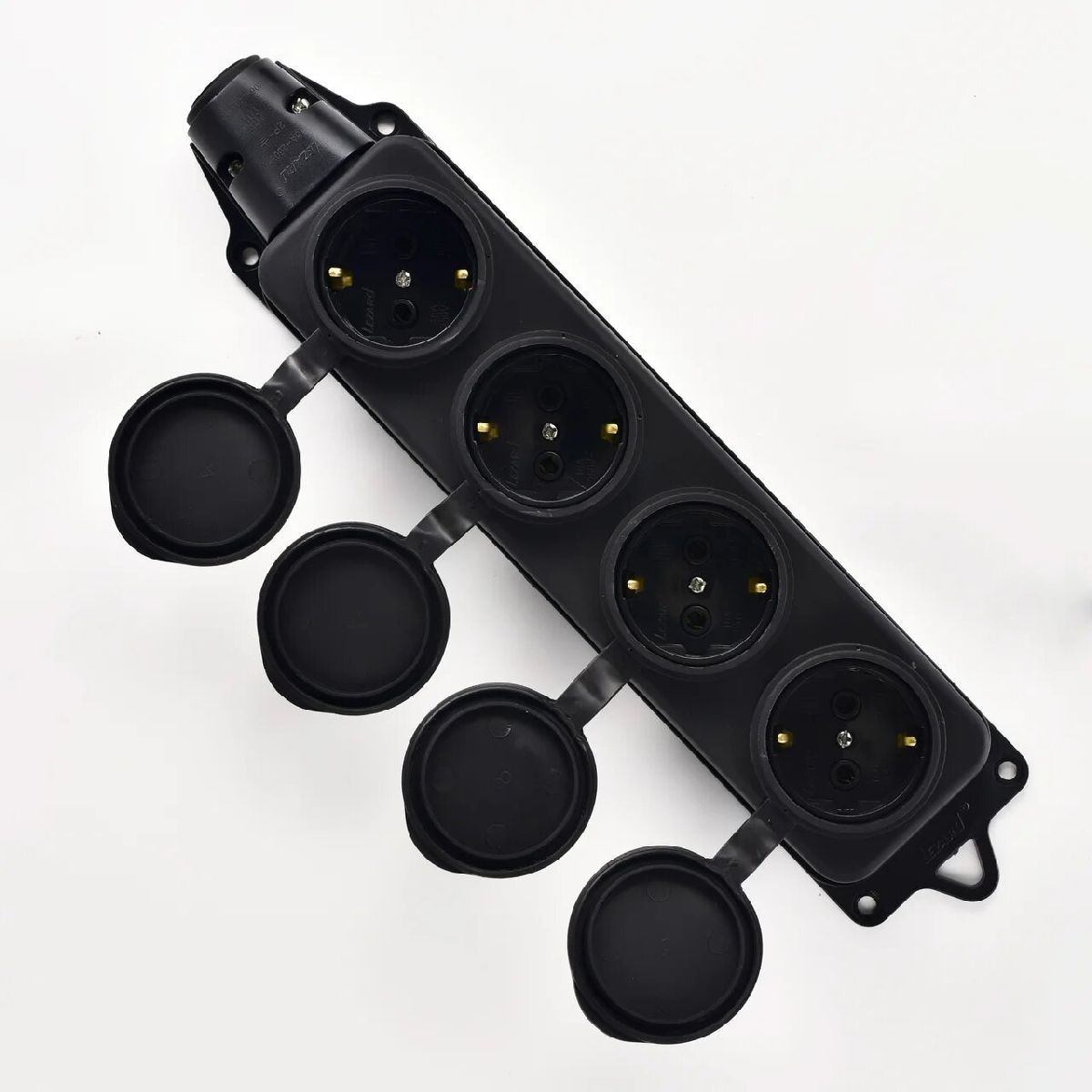 Розетка наружная четырехместная с заглушками Lezard Каучук 106-0400-0107/107