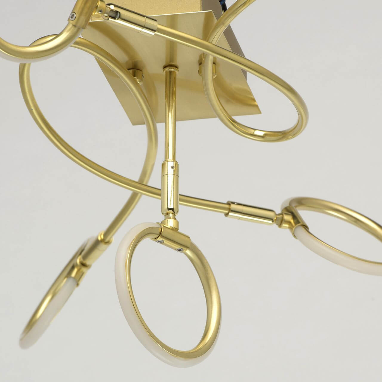 Светодиодный спот De Markt Этингер 3 704012305