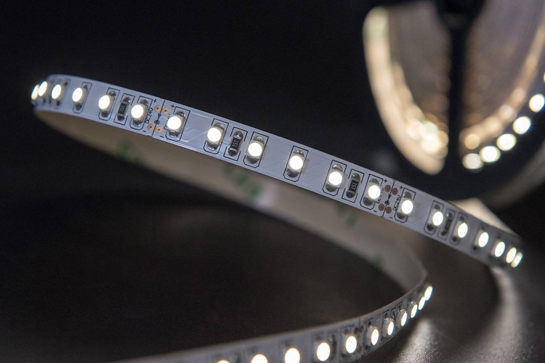 Светодиодная лента SWG SWG3120-24-9.6-NW 002124