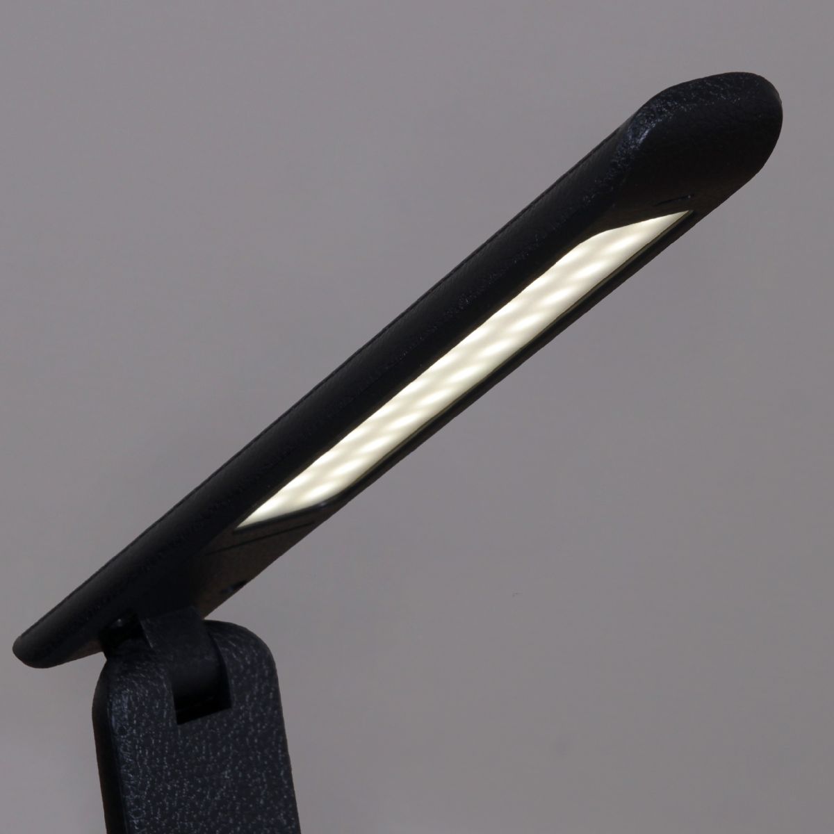 Настольная лампа Reluce 00612-0.7-01 BK