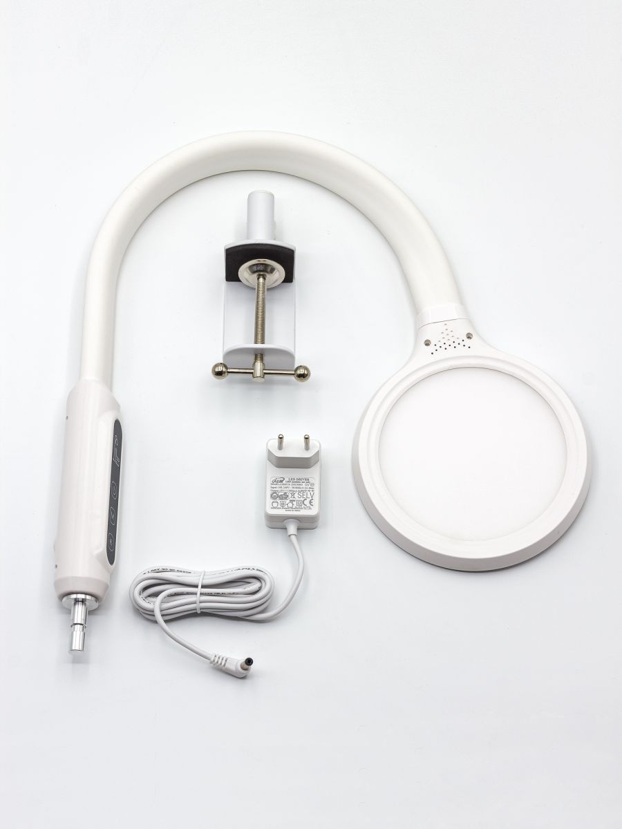 Настольная лампа ARTSTYLE TL-410W