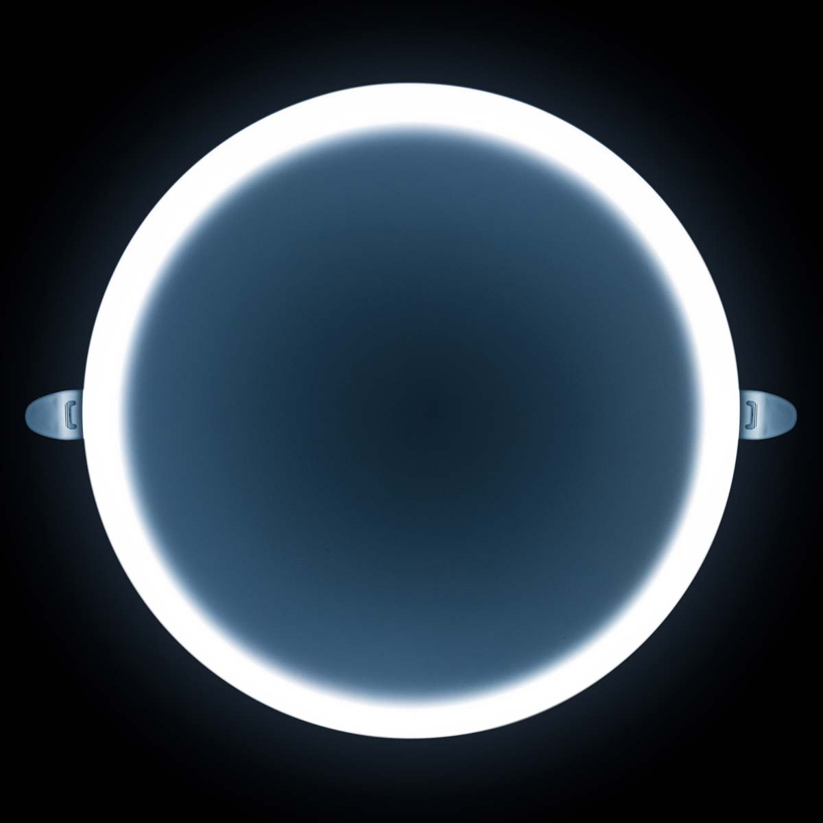 Встраиваемая светодиодная панель безрамочная Apeyron FLP 06-111