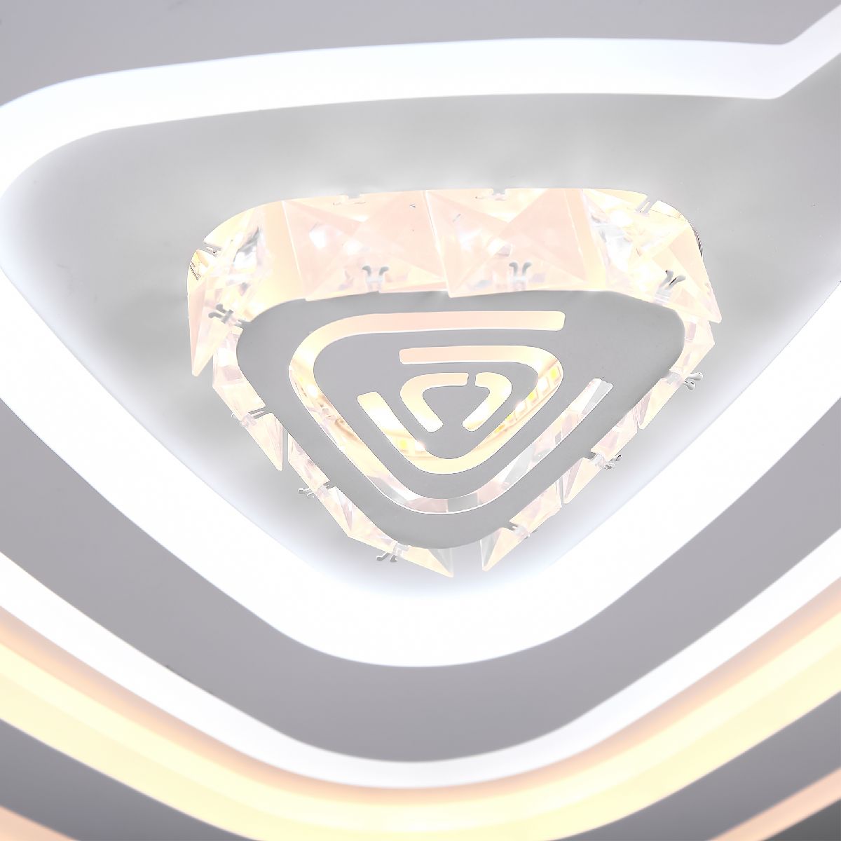 Потолочная люстра Freya Lamina FR6049CL-L98W