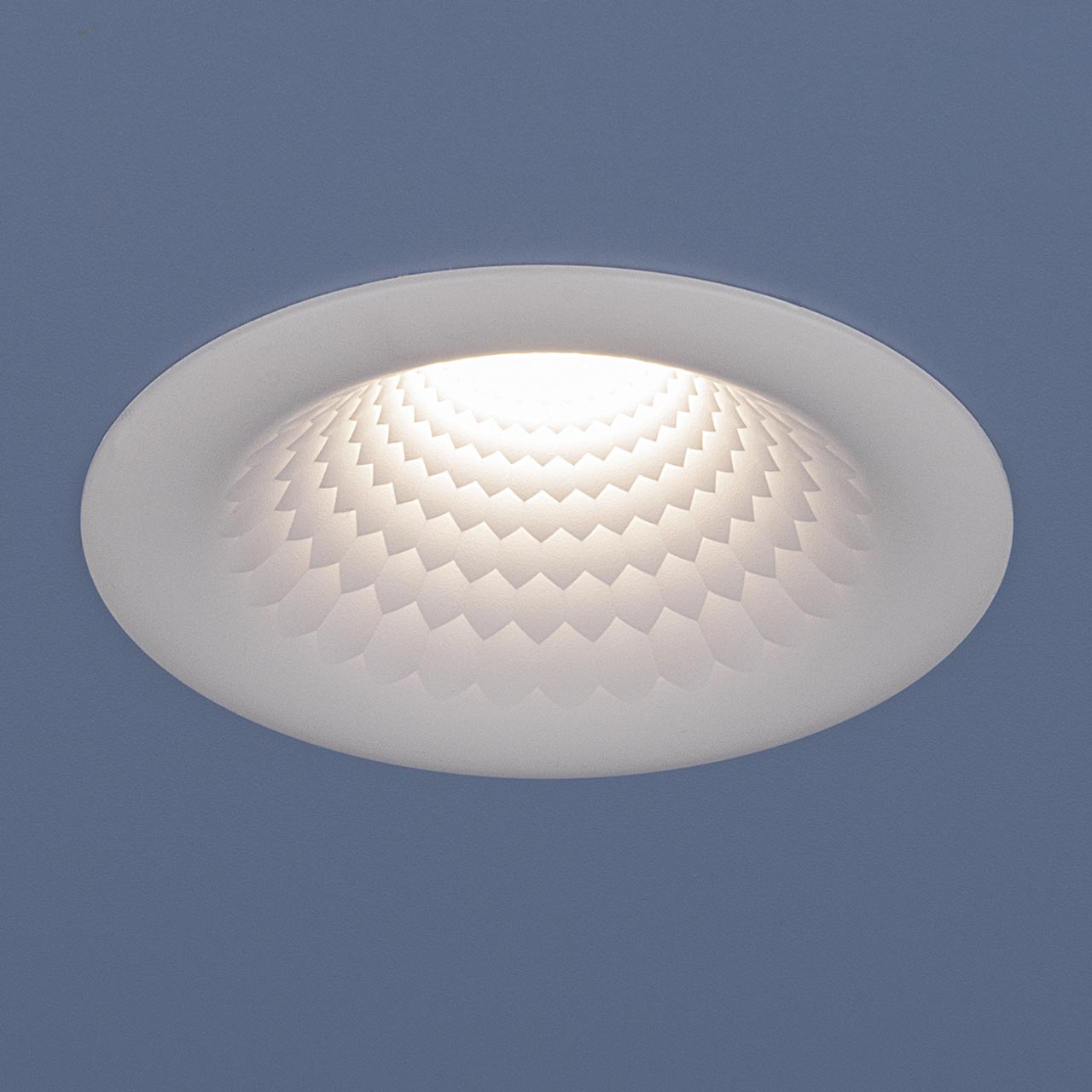 Встраиваемый светодиодный светильник Elektrostandard 9904 LED 5W WH белый 4690389119668