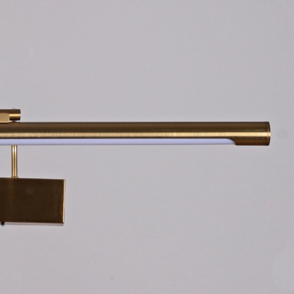 Подсветка для картин Reluce 08607-0.2-01L