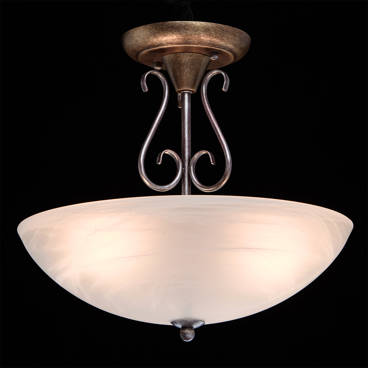 Потолочный светильник MW-Light Аида 323012603 в Москве