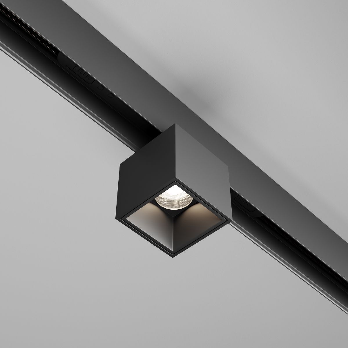 Трековый магнитный светильник Maytoni Alfa S TR133-4-7W-DS-B