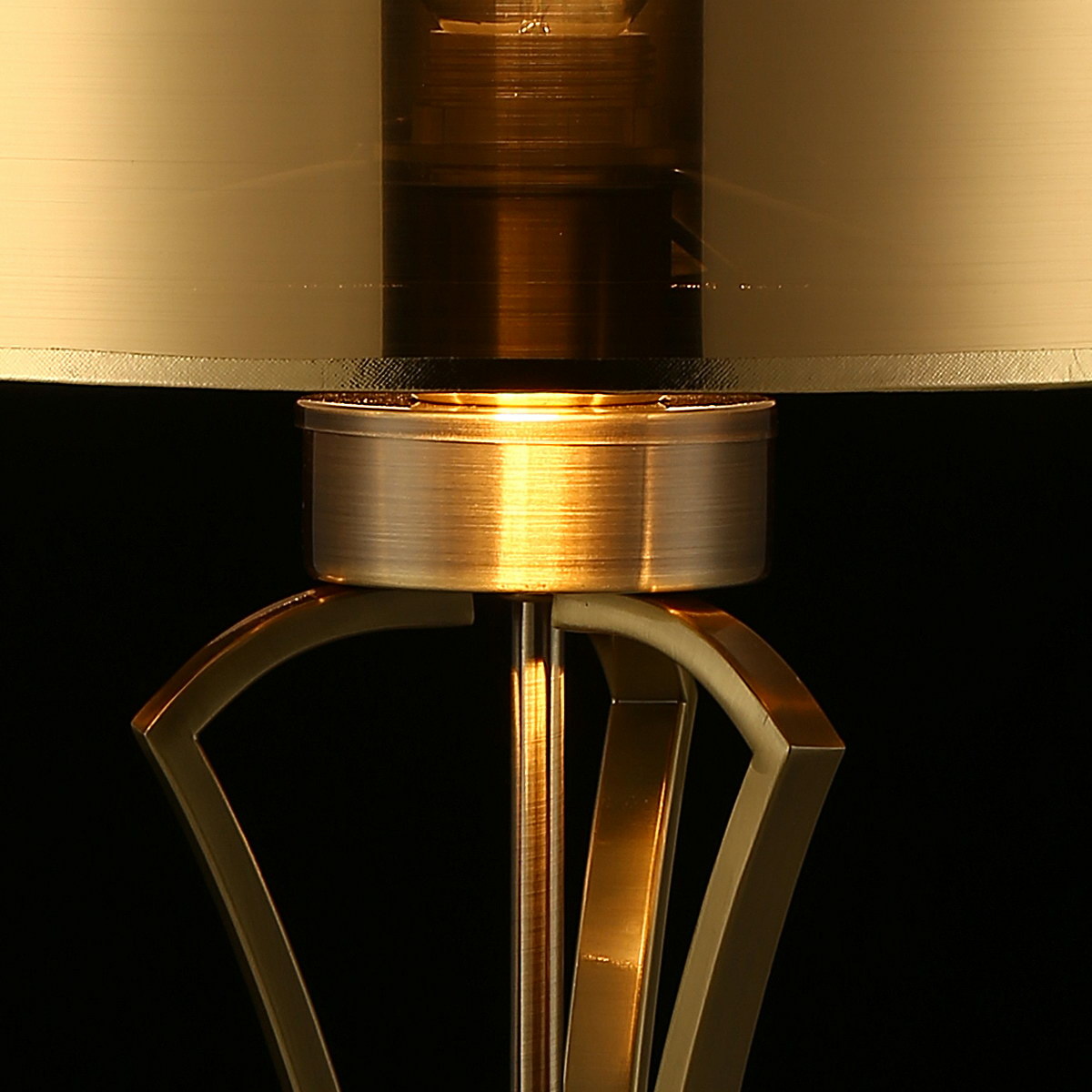 Настольная лампа Illumico IL1802-1T-17 AB