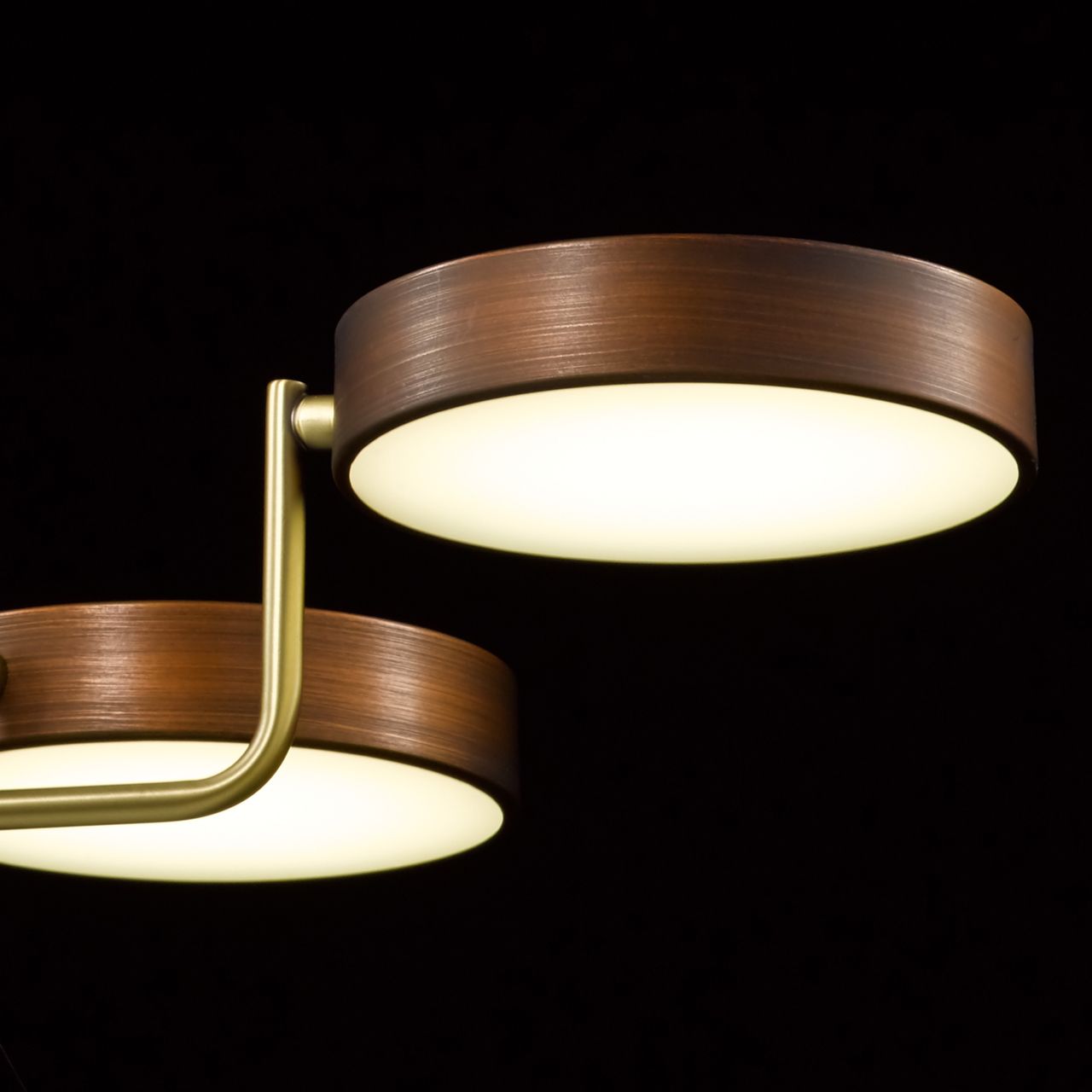 Люстра на штанге De Markt Гамбург 605015205 в Москве