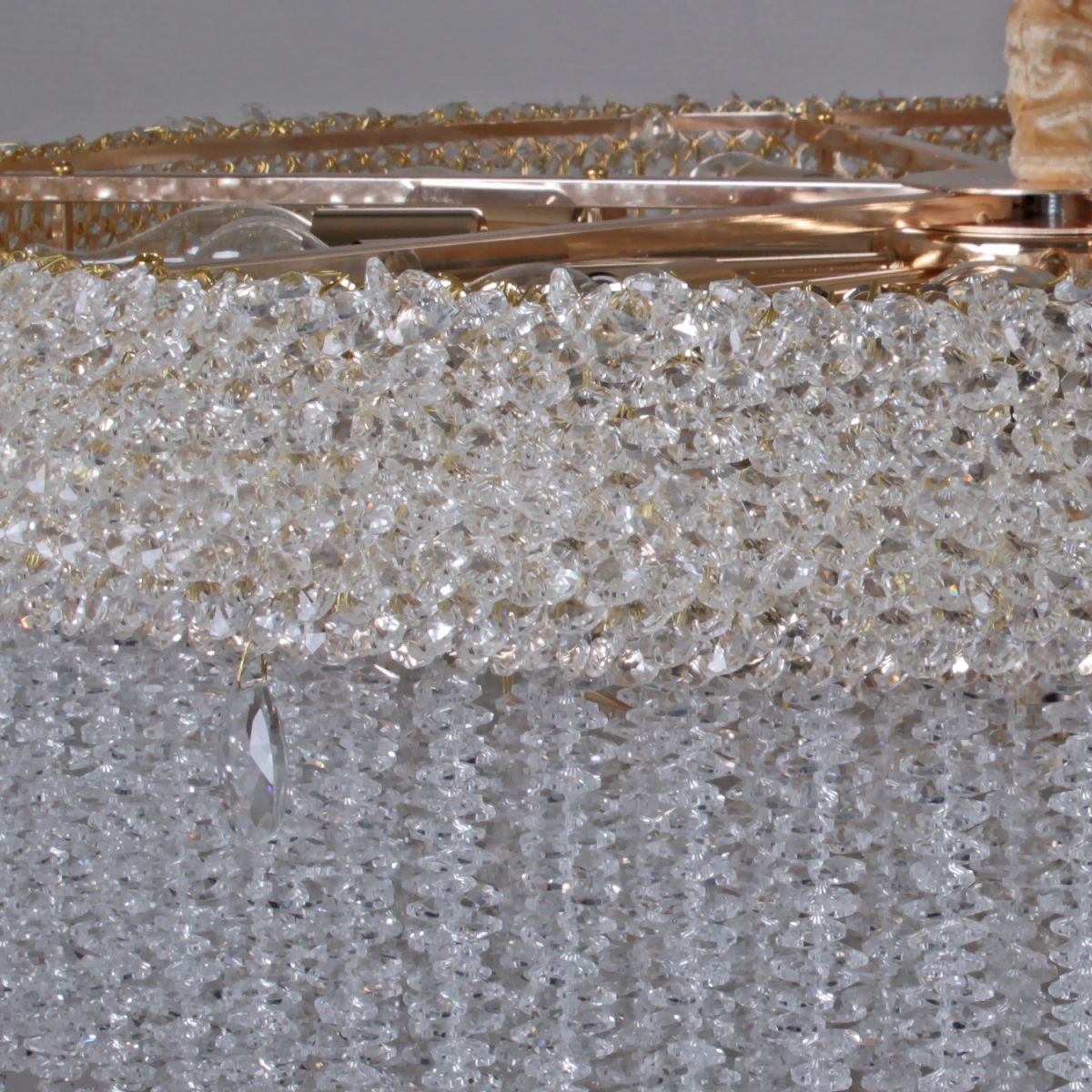 Подвесная люстра Reluce 02098-0.4-500 MX GD