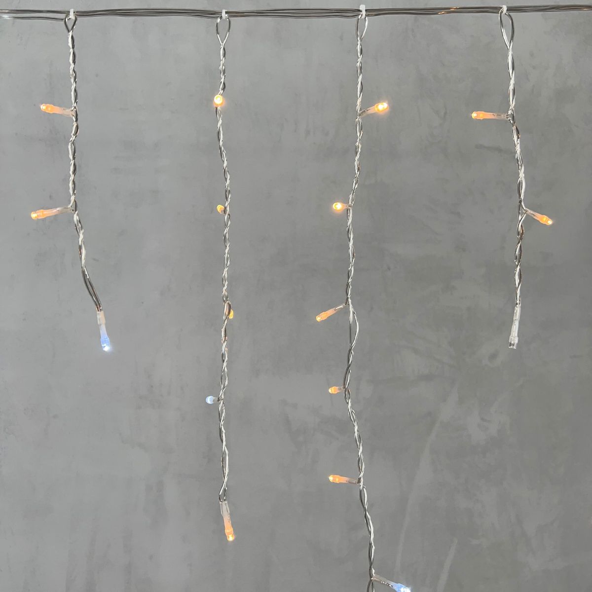 Гирлянда Бахрома Laitcom (LTC) PIL150BLW-10-2EWW