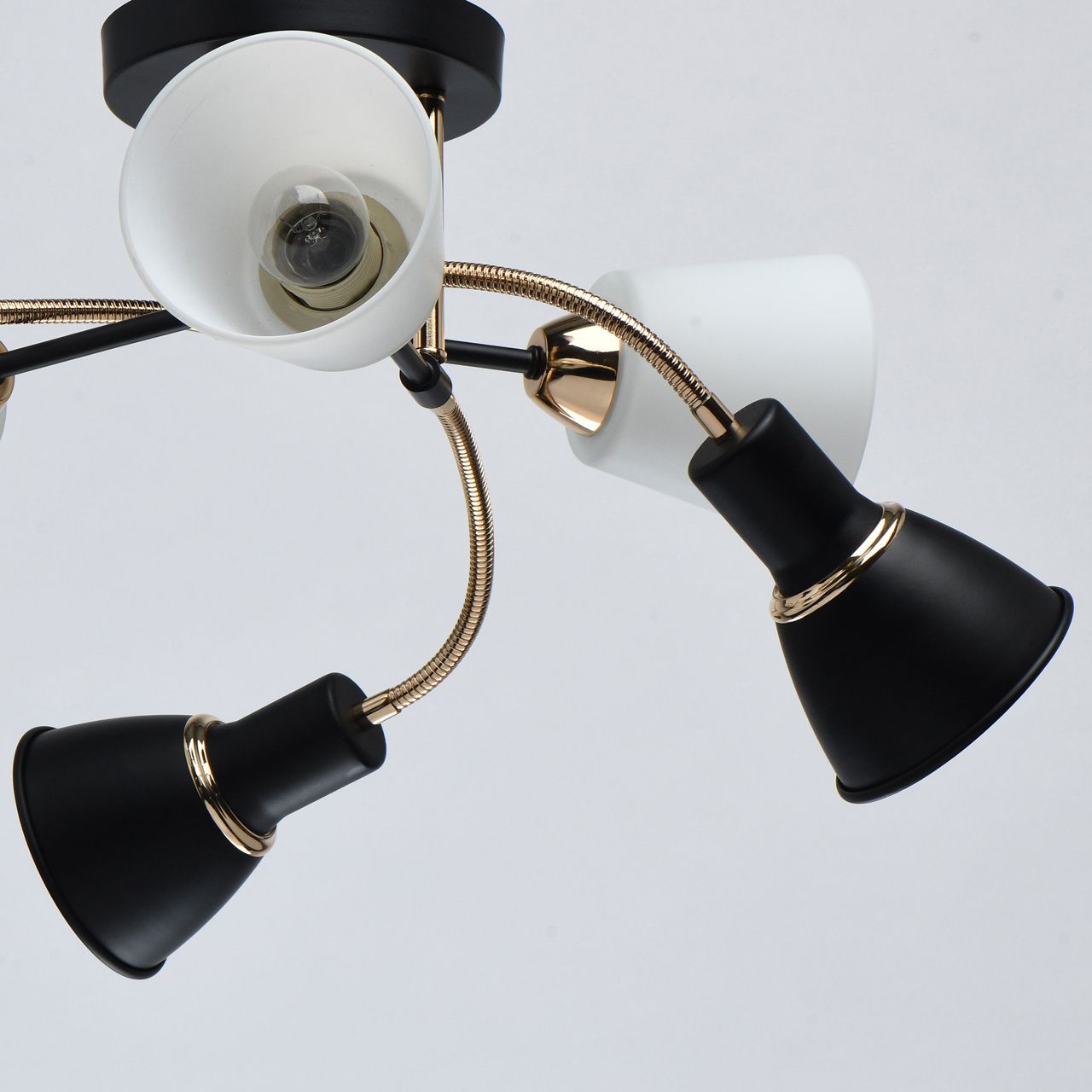 Потолочная люстра De Markt Риббон 718010506 в Москве