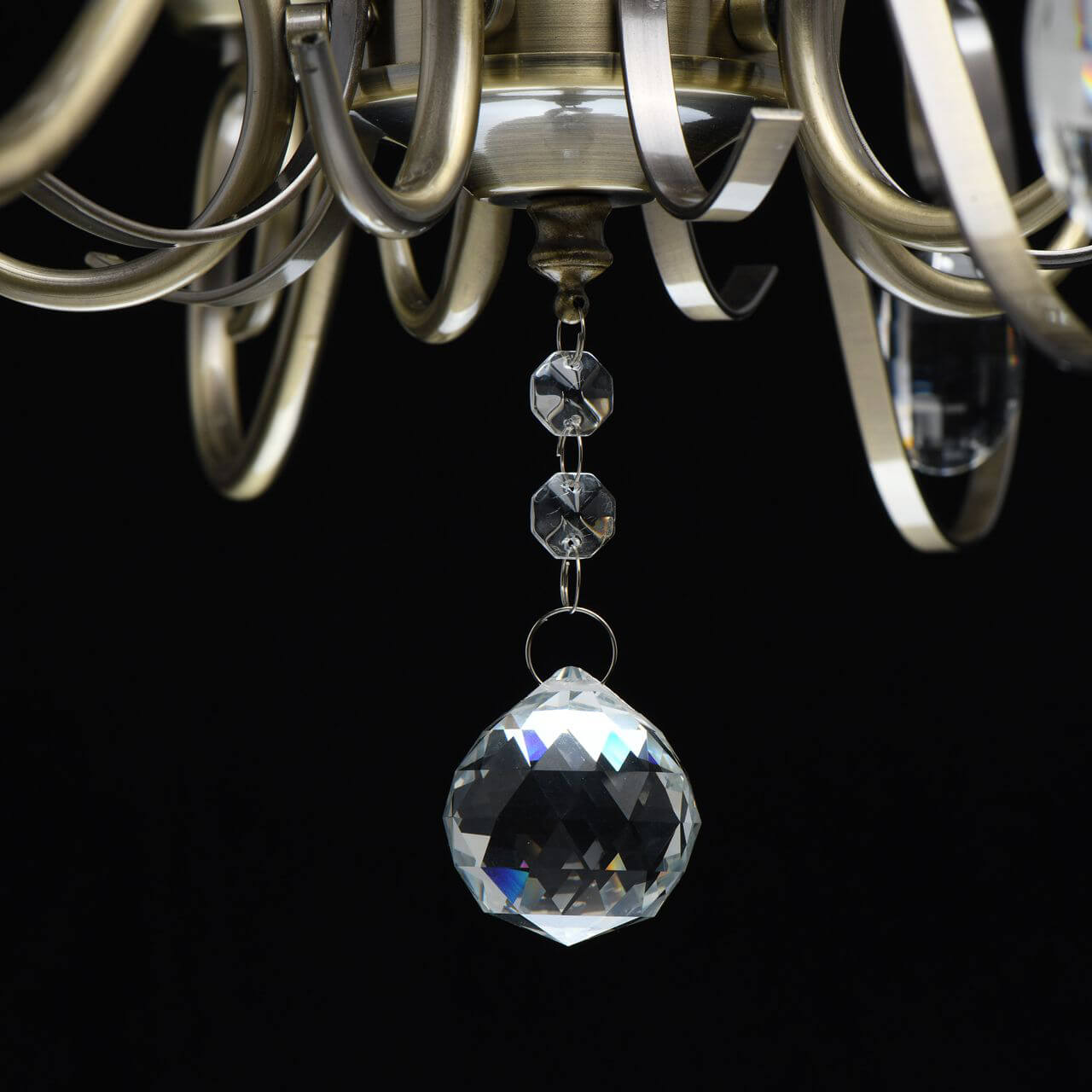 Подвесная люстра De Markt City Аврора 371016105