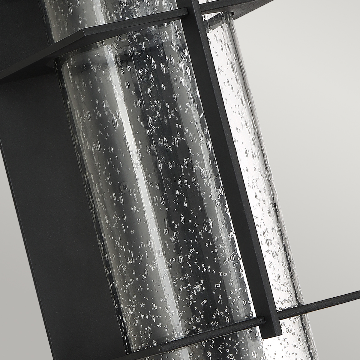 Уличный настенный светильник Quoizel Eames QN-EAMES-LED-L-EK