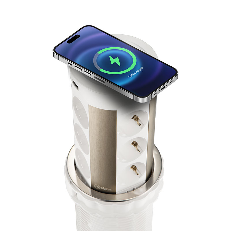 Блок розеток 17 (12 секций и USB type A+C) беспроводная зарядка Mebax 00-00002600