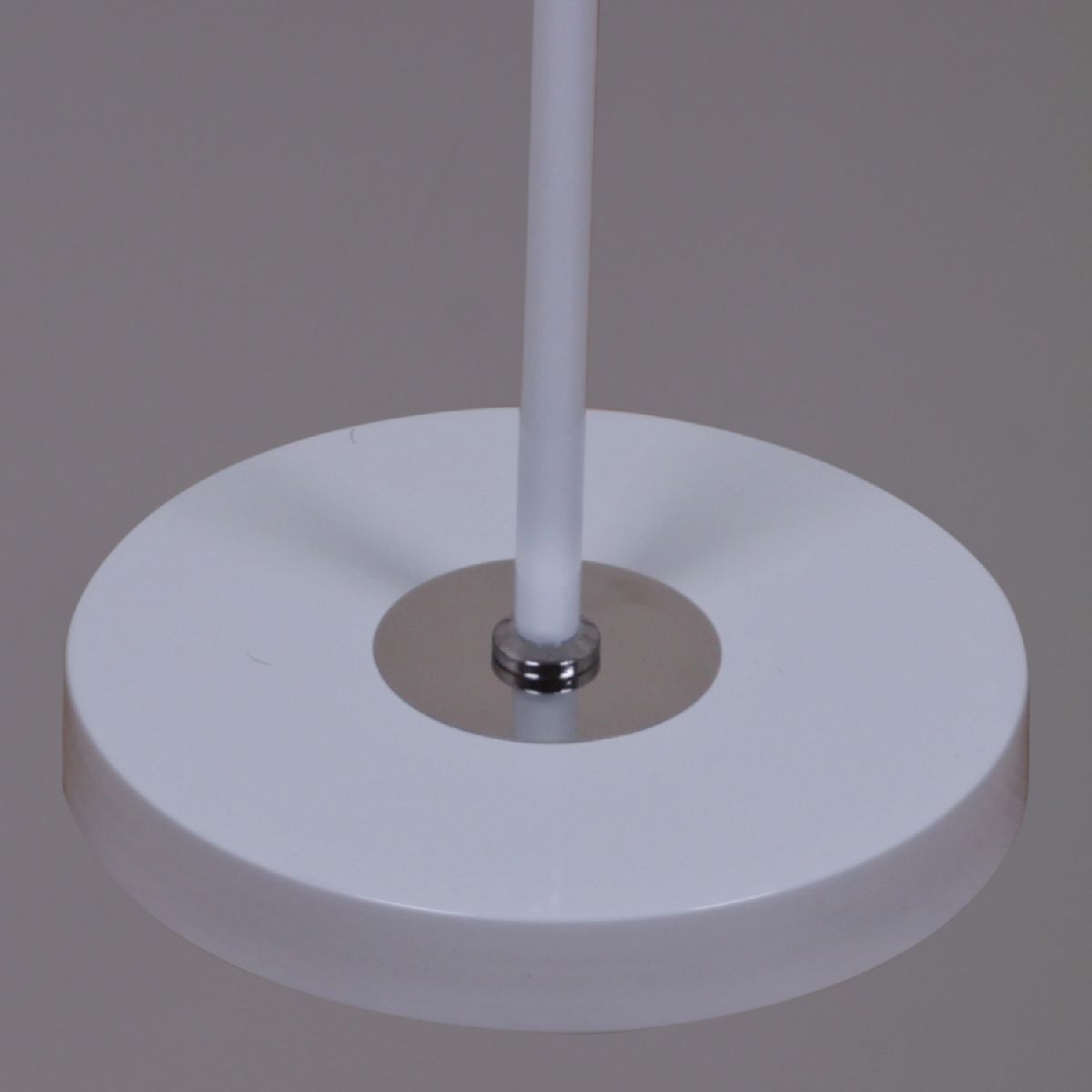 Торшер Reluce 03072-0.6-01 WH