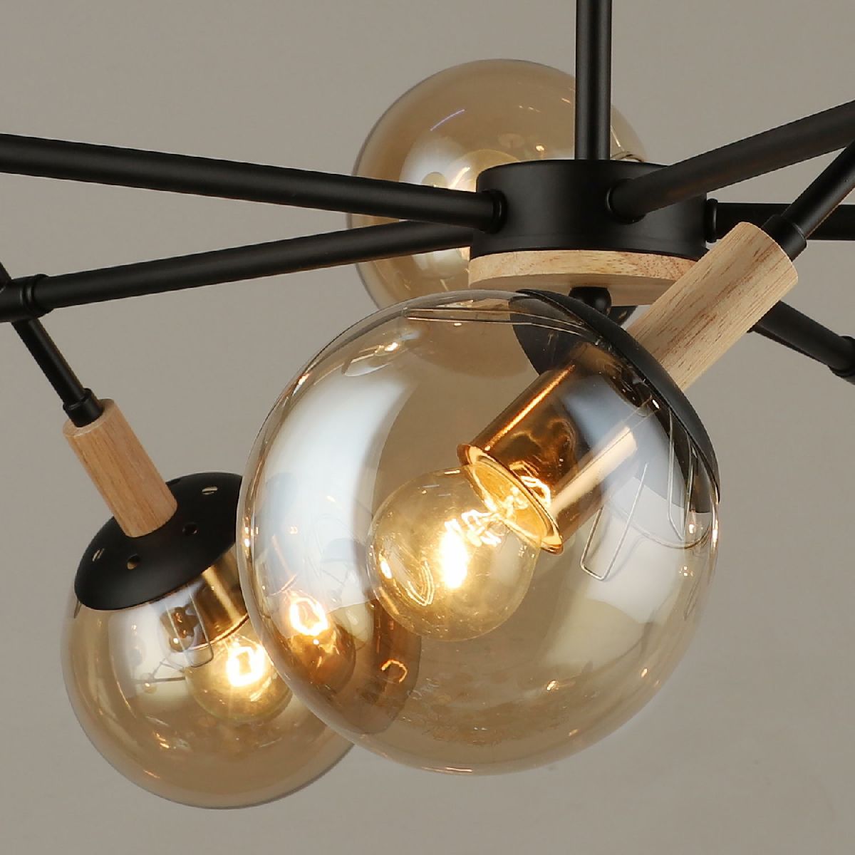 Люстра на штанге Reluce 04900-0.3-10 BK+WOOD