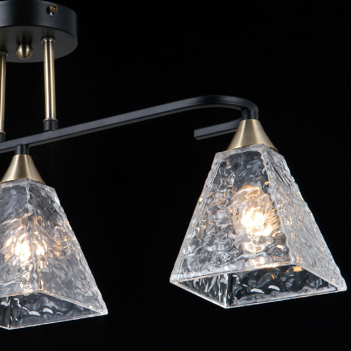 Потолочная люстра Illumico IL0782-3CSQ-25 BK AB AREZZO