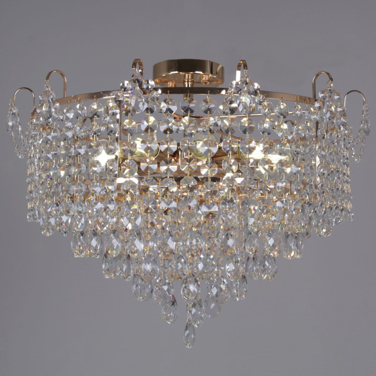 Потолочная люстра Reluce 90192-0.3-08 FGD