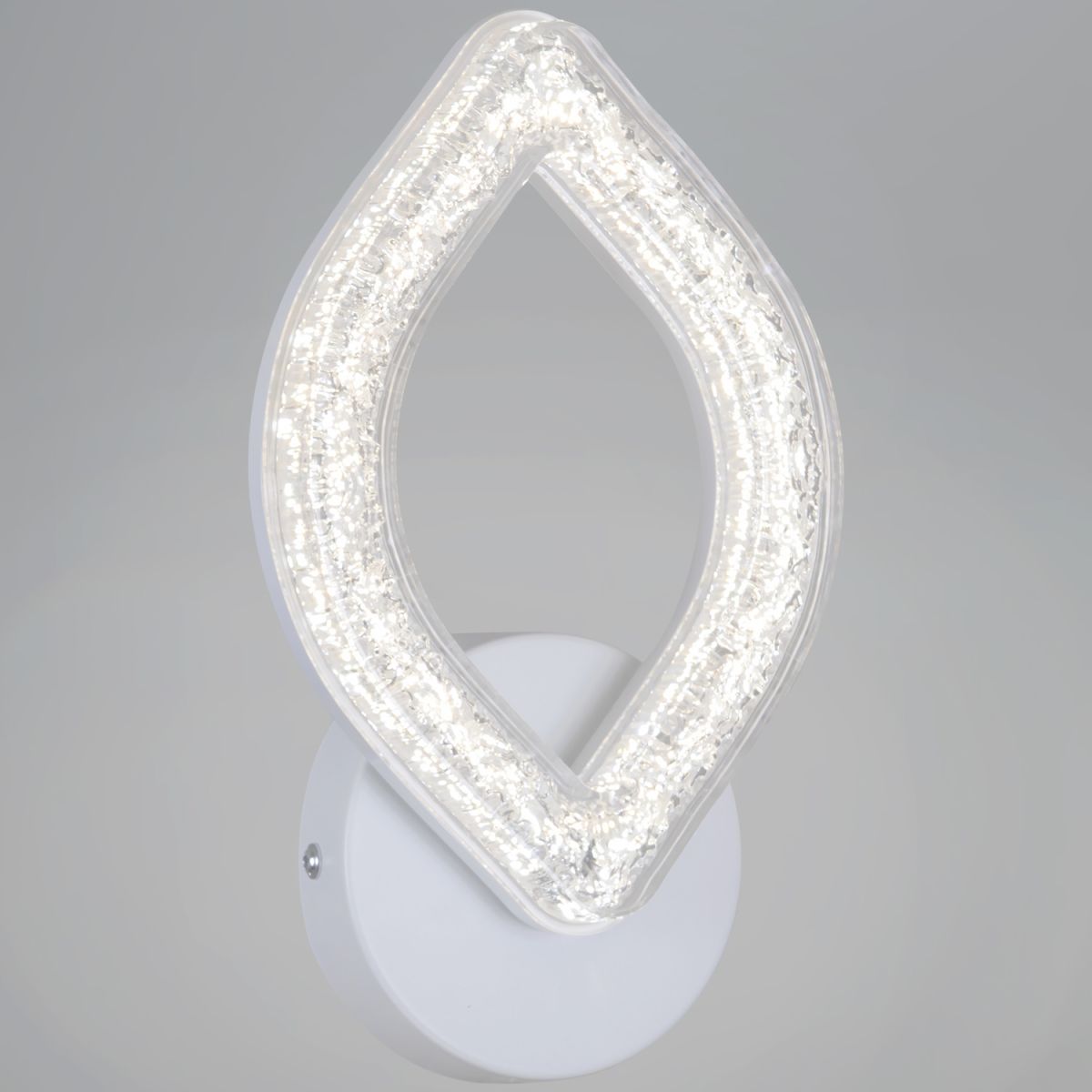 Настенный светильник Reluce 59290-0.2-01 WH