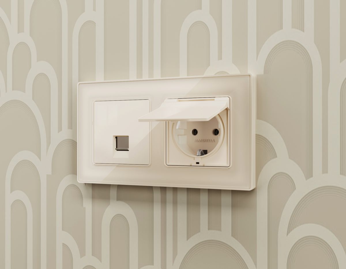 Комплект механизма компьютерной розетки RJ-45 экранированной с автоматической защитной шторкой Alfa Бежевый глянец Quant Ambrella Volt MA312005 (AP3120, VM185)