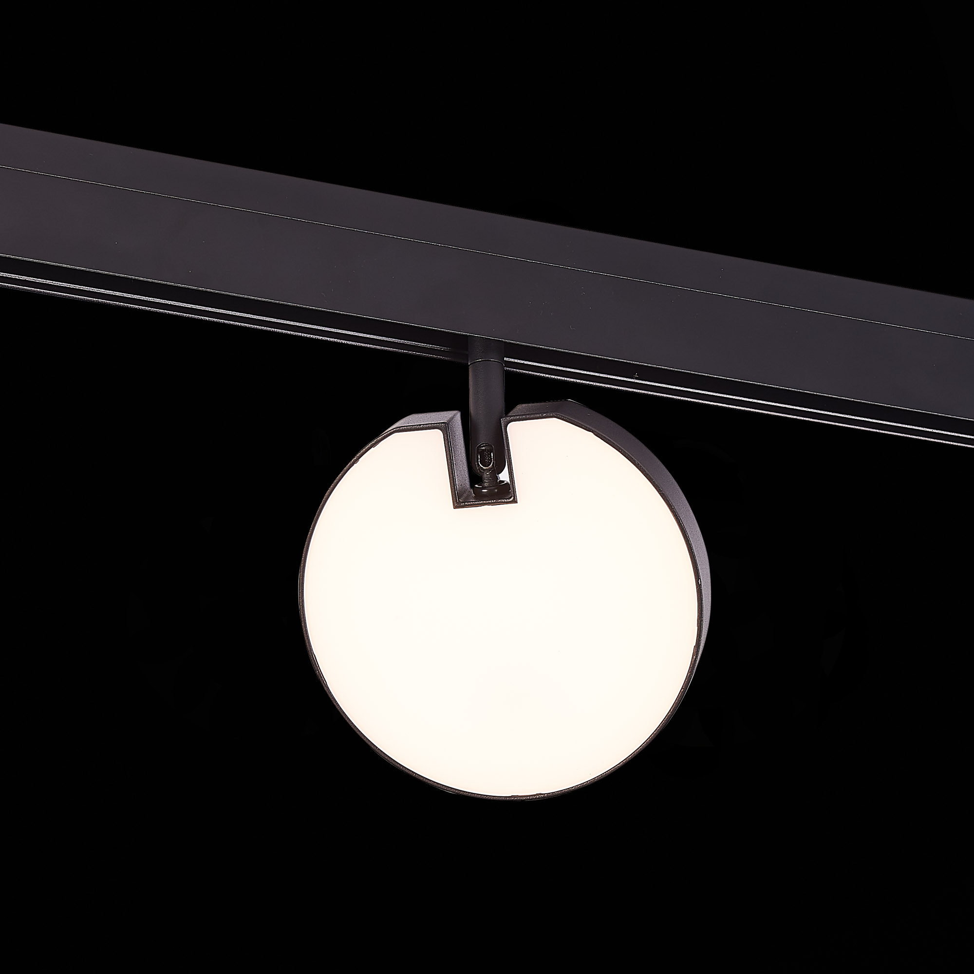 Трековый светильник ST Luce Tale ST359.436.15