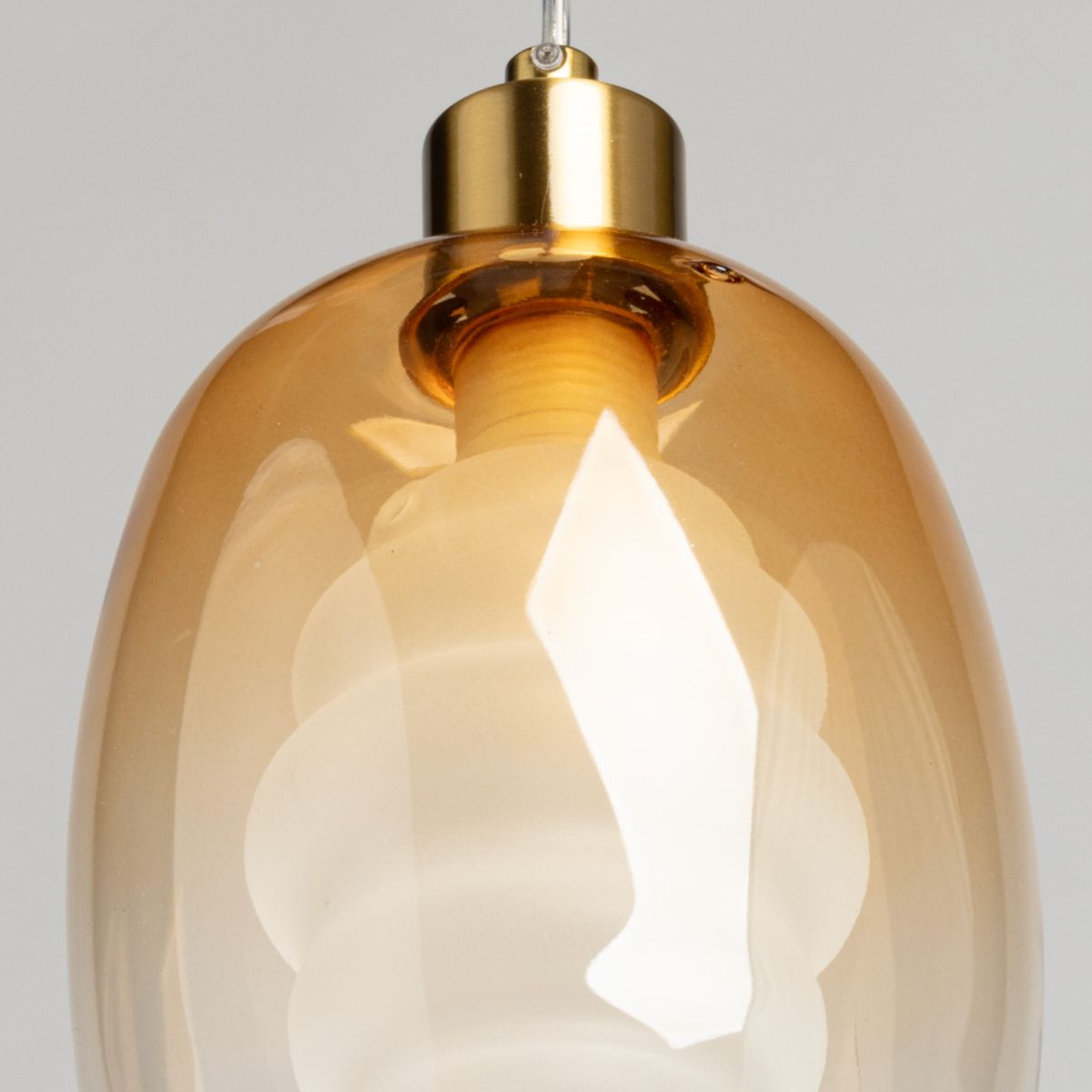 Подвесной светильник De Markt Лоск 107012701