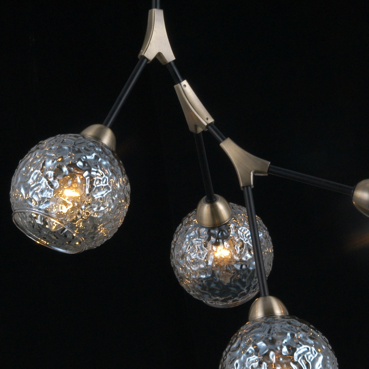 Люстра на штанге Illumico IL0263-4PSQ-79 BK AB