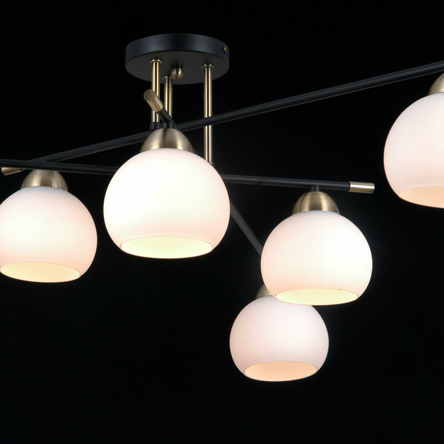 Люстра на штанге Illumico IL0446-6CSQ-79 BK