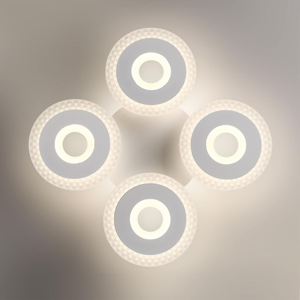 Потолочная люстра Lumion Ledio Vandy 8016/70CL