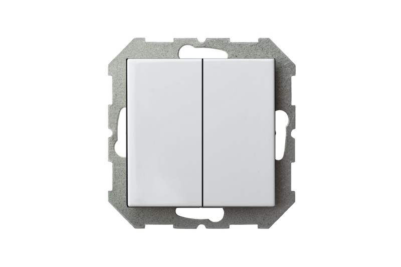 Выключатель двухклавишный Liregus Epsilon 28-003