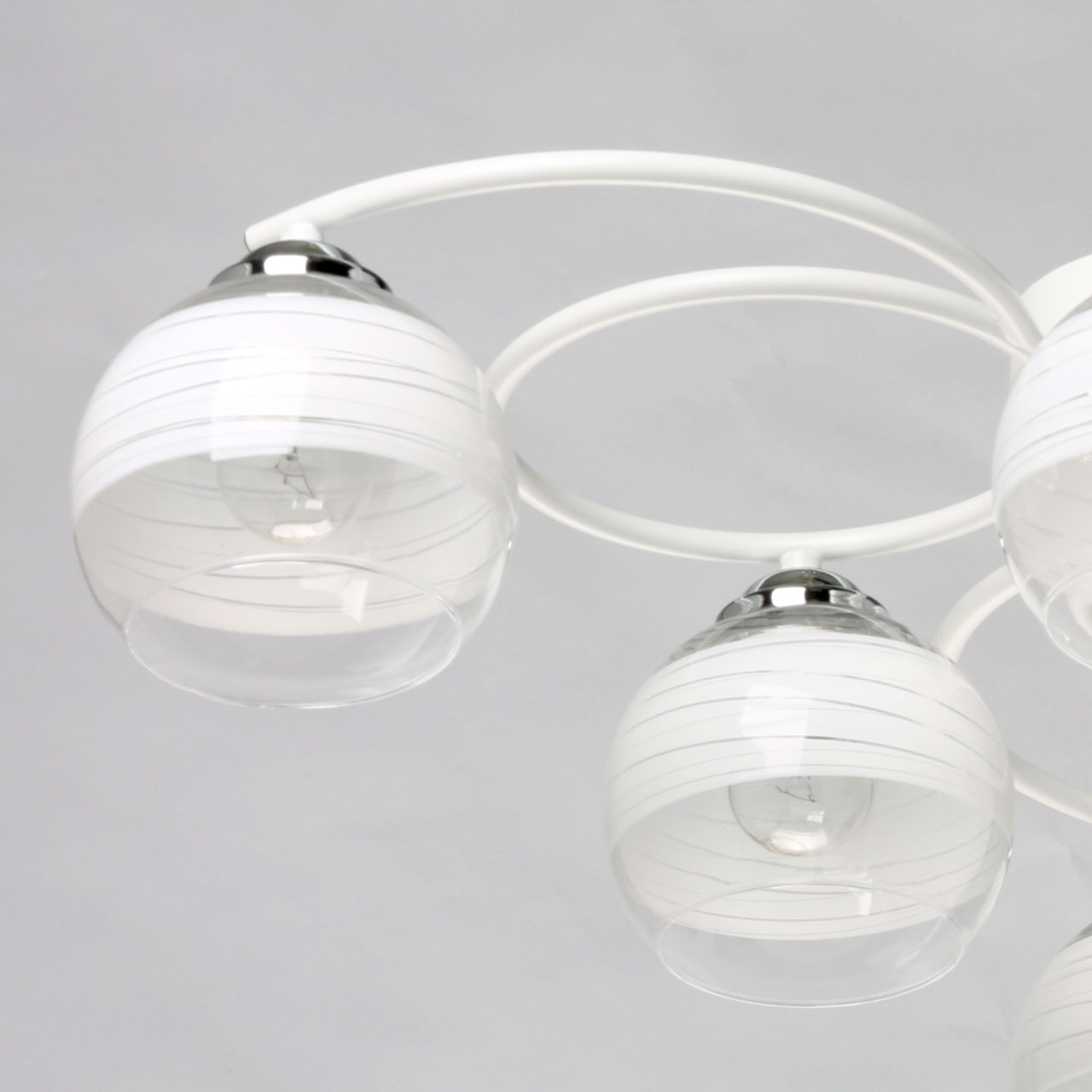 Потолочная люстра De Markt Грация 677014106 в Москве