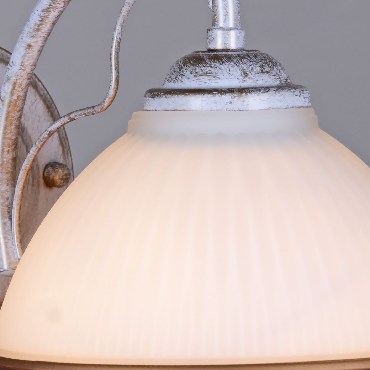 Подвесная люстра Reluce 07027-0.4-05