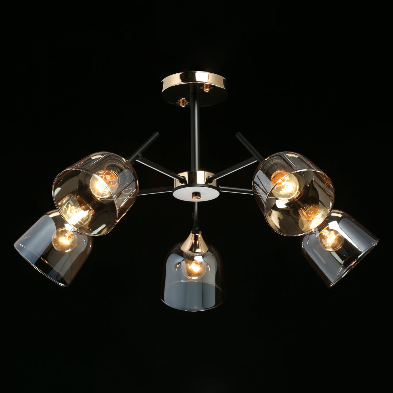 Люстра на штанге De Markt City Альфа 324017005 в Москве