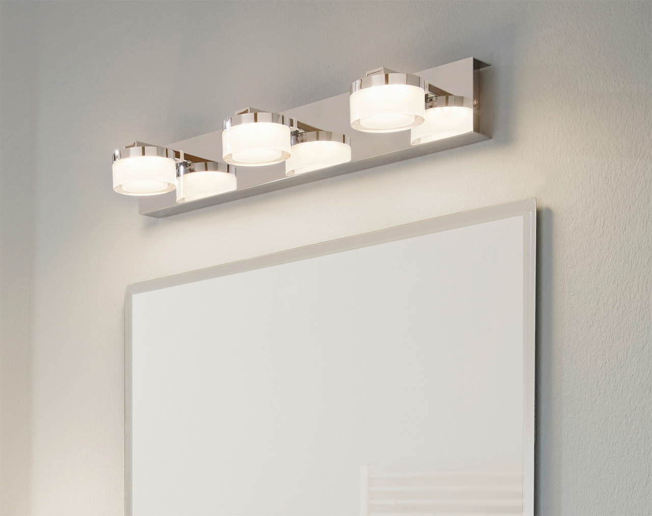 Подсветка для зеркал Eglo Romendo 94653