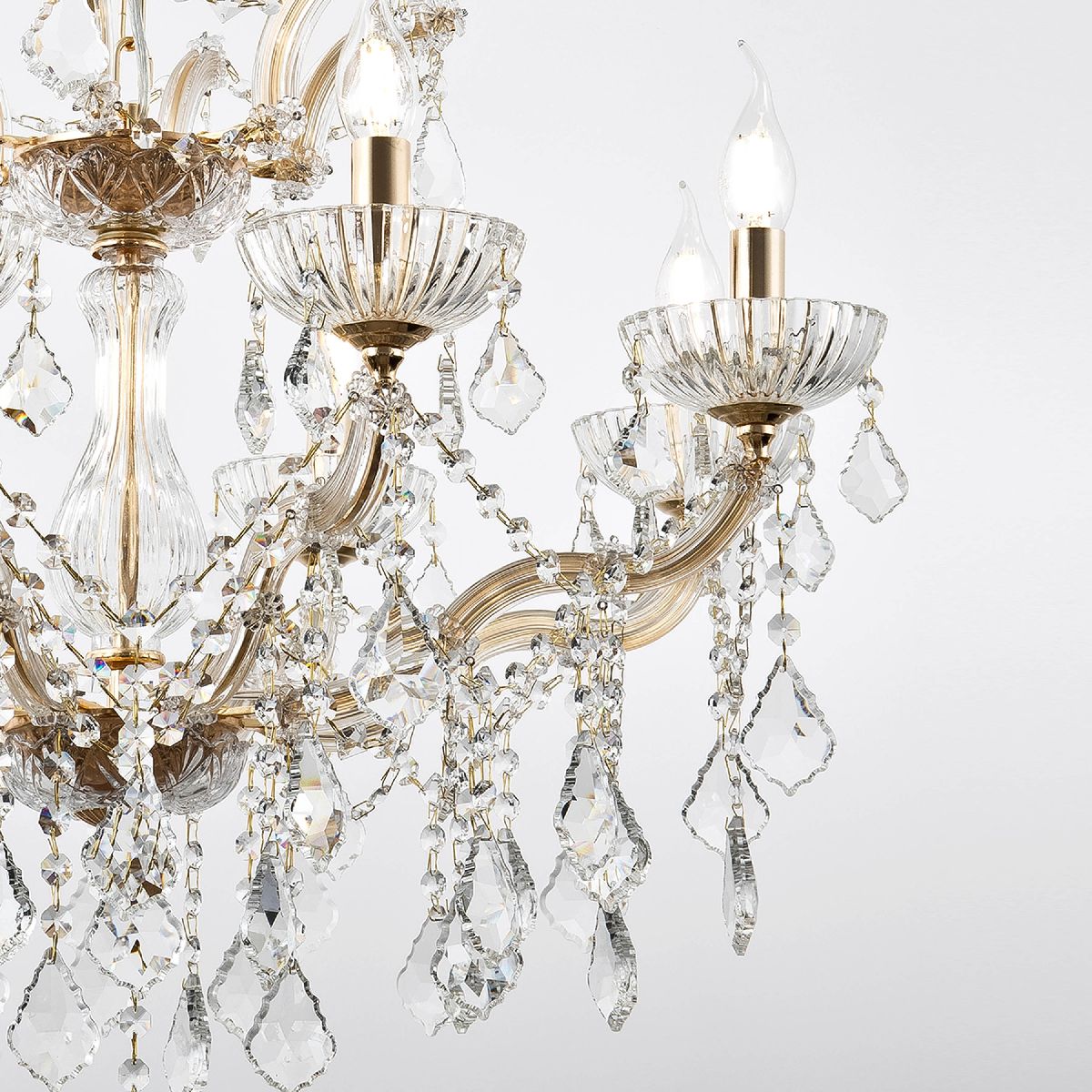 Подвесная люстра Modelux ML.20221.8