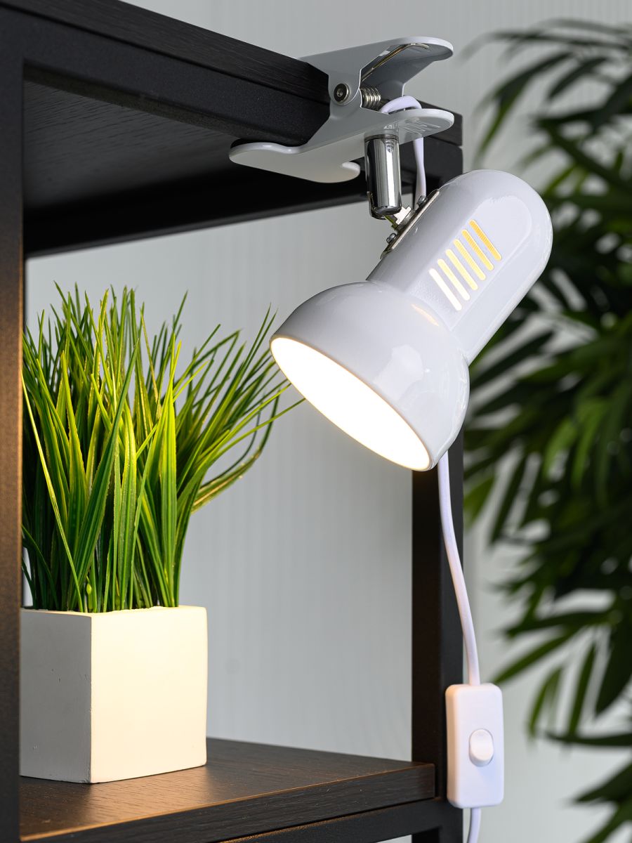 Настольная лампа ARTSTYLE HT-121W