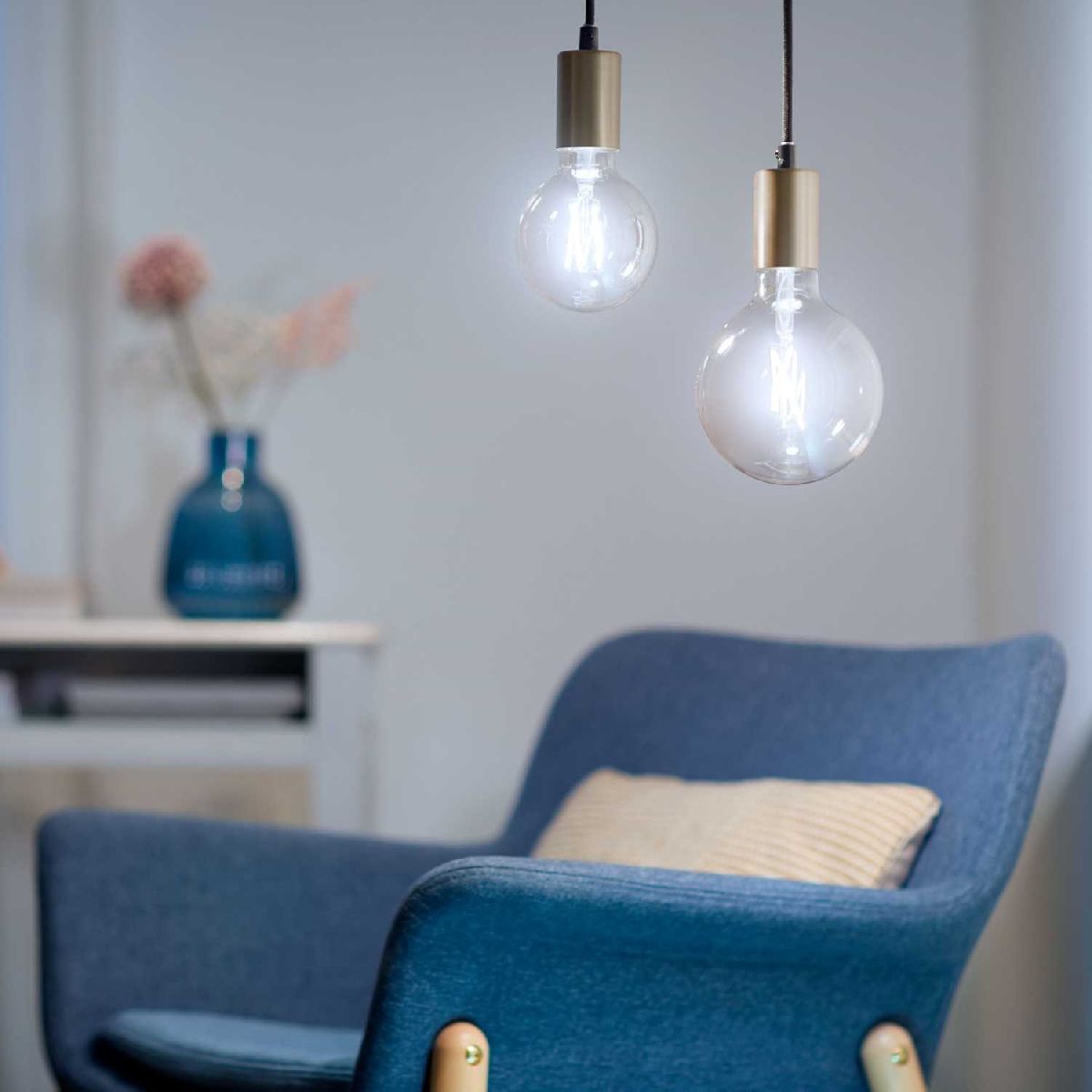 Умная светодиодная лампа Wiz Wi-Fi BLE60WG95E27927-65CL1PF/6 E27 7W 2700/6500K 929003018201